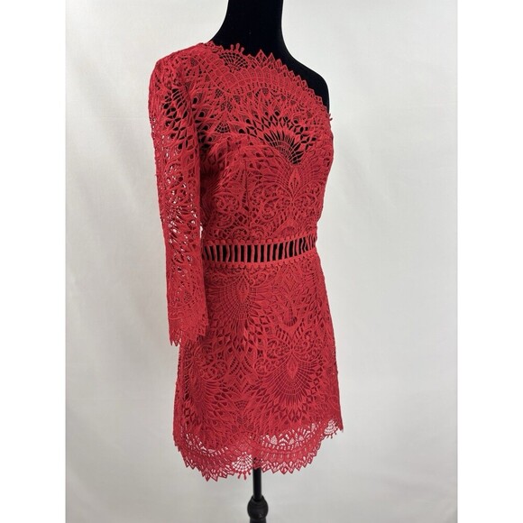 Saylor Pippa One Shoulder Dress Red XS Lace Mini Cocktail Sheer 3/4 Sleeve - Picture 15 of 16
